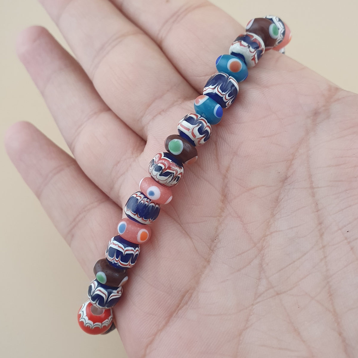 Armband im venezianischen Vintage-Stil mit Glasperlenmix