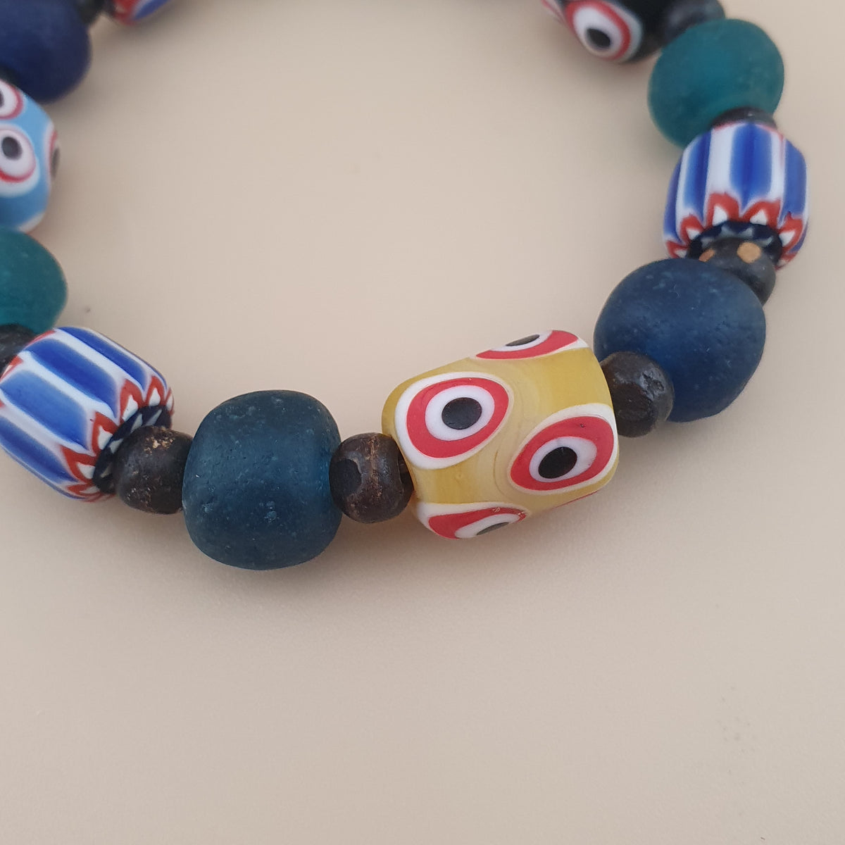 Armband im Vintage-Venezianischen Stil mit Chevron- & gemischten Glasperlen