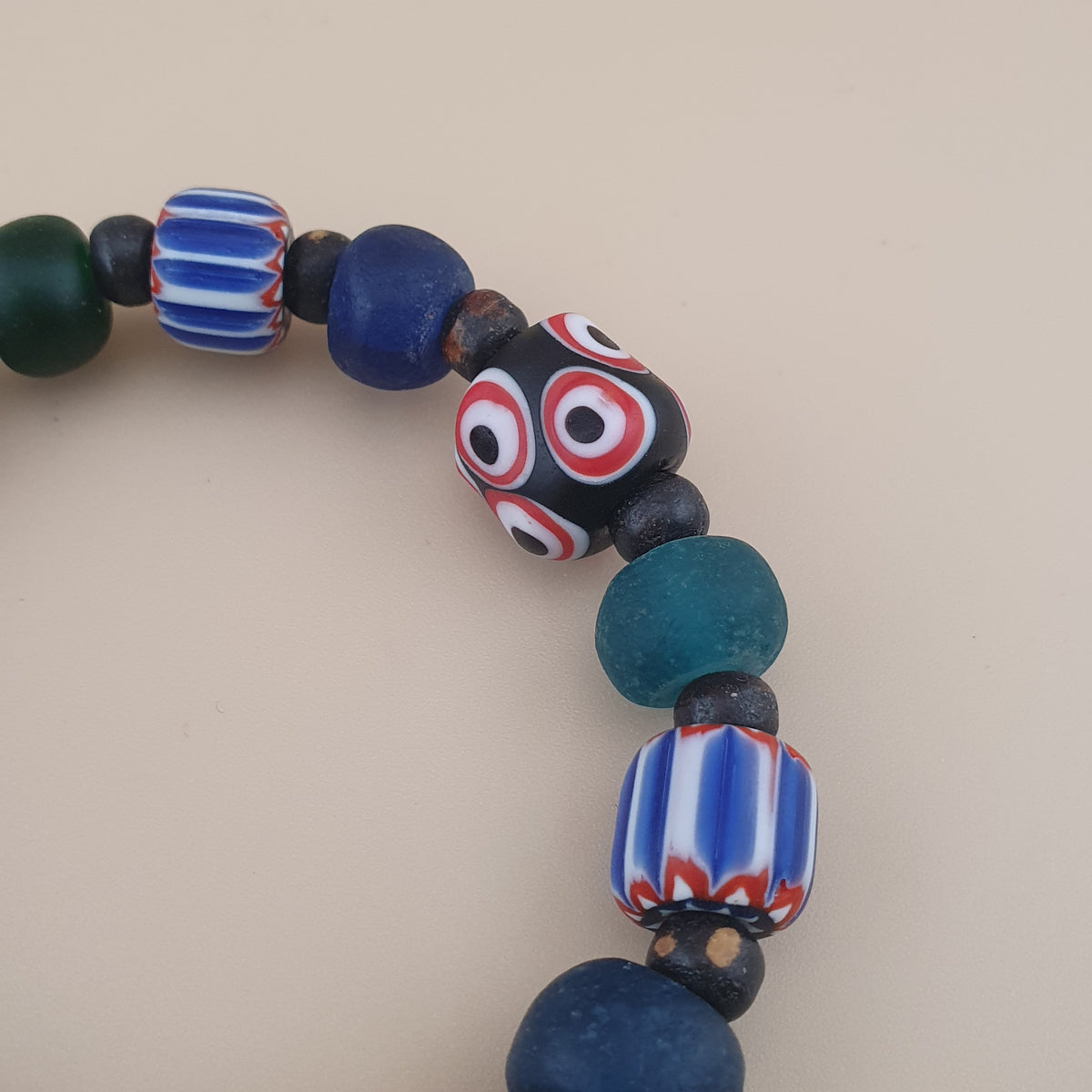 Armband im Vintage-Venezianischen Stil mit Chevron- & gemischten Glasperlen