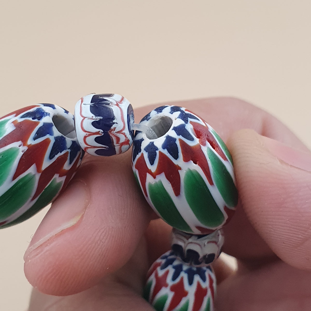 Armband mit Chevron-Perlen im venezianischen Vintage-Stil