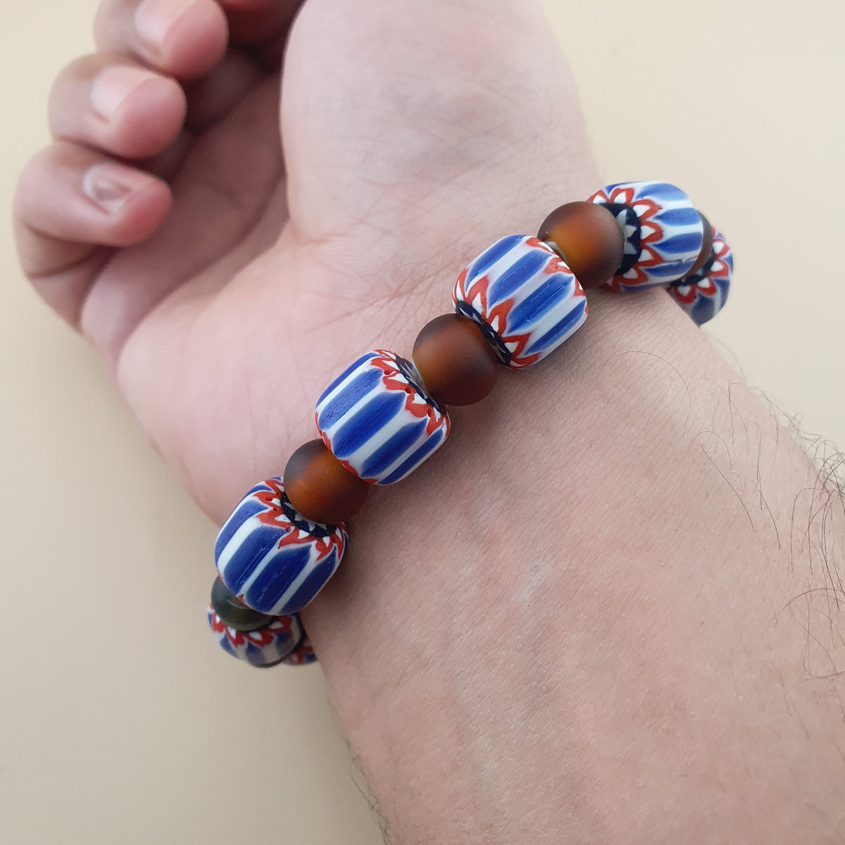 Bracelet perles de verre africaines et chevrons vénitiens vintage
