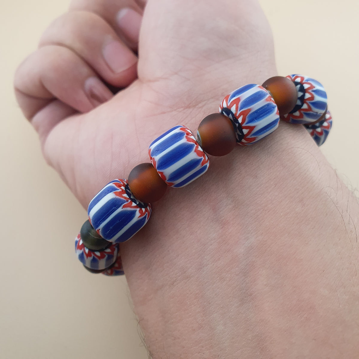 Bracelet perles de verre africaines et chevrons vénitiens vintage