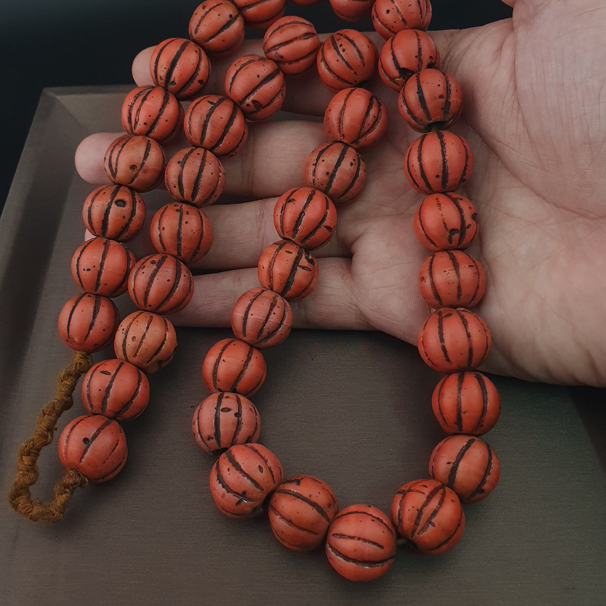 Collier en Perles de Verre Orange, Forme Melon, Style Africain Ancien