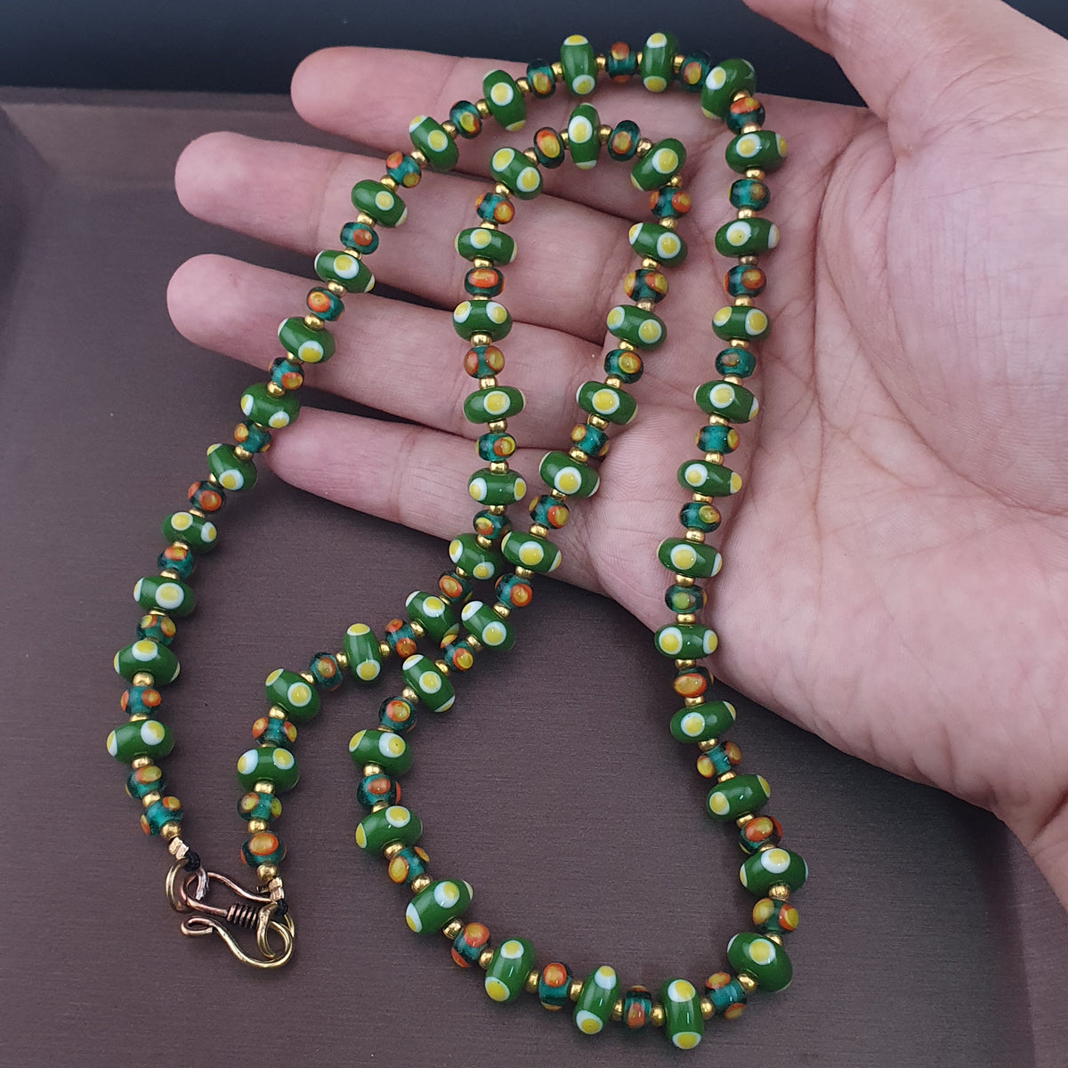 Vintage Tiny Venetian Style Tire Shape Eyes Glass Beads Necklace