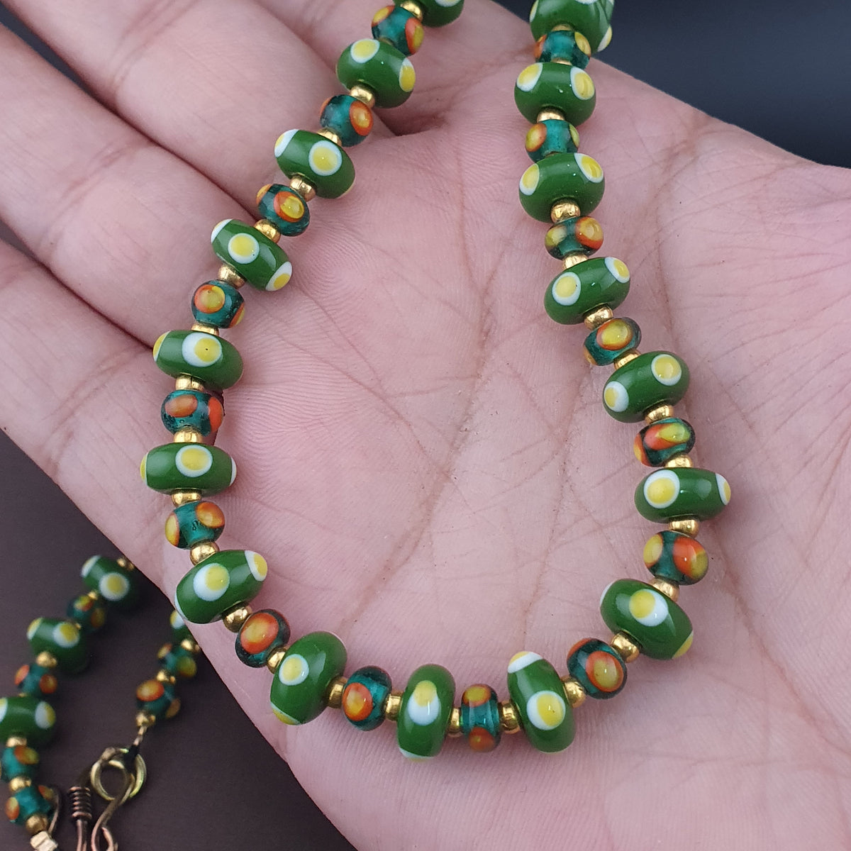 Vintage Tiny Venetian Style Tire Shape Eyes Glass Beads Necklace
