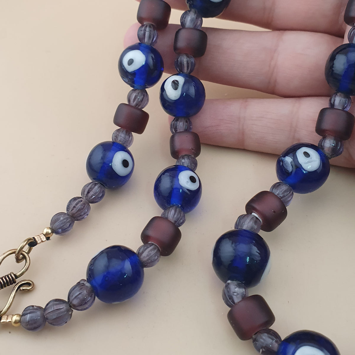 Collier de perles de verre style vénitien vintage « Evil Eyes » et « WhiteHeart » violet
