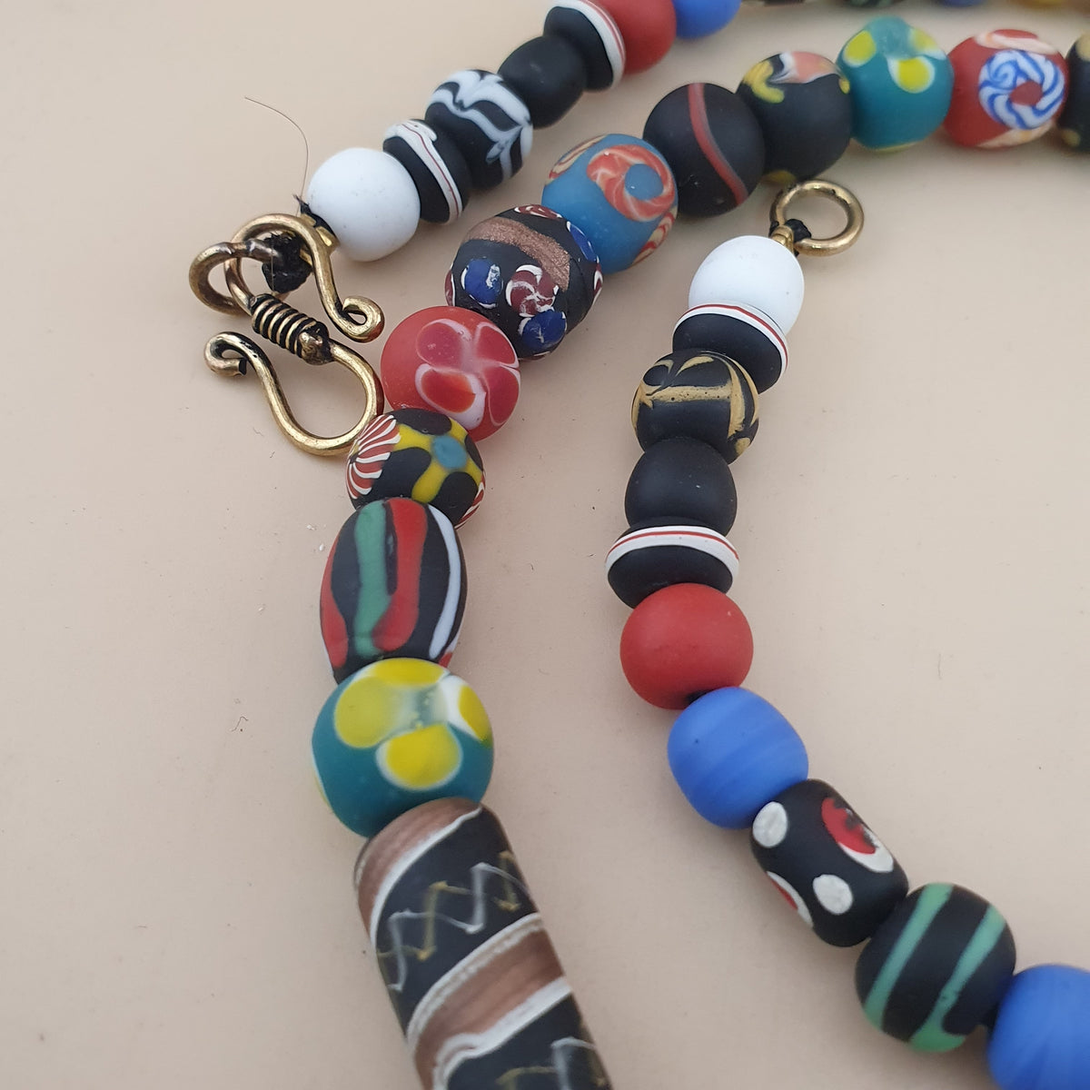 Halskette im venezianischen Vintage-Stil mit Glasperlenmix