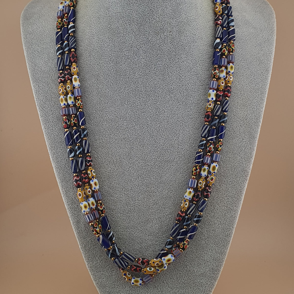 Collier en perles de verre mélange d'yeux et rayures, style vénitien vintage