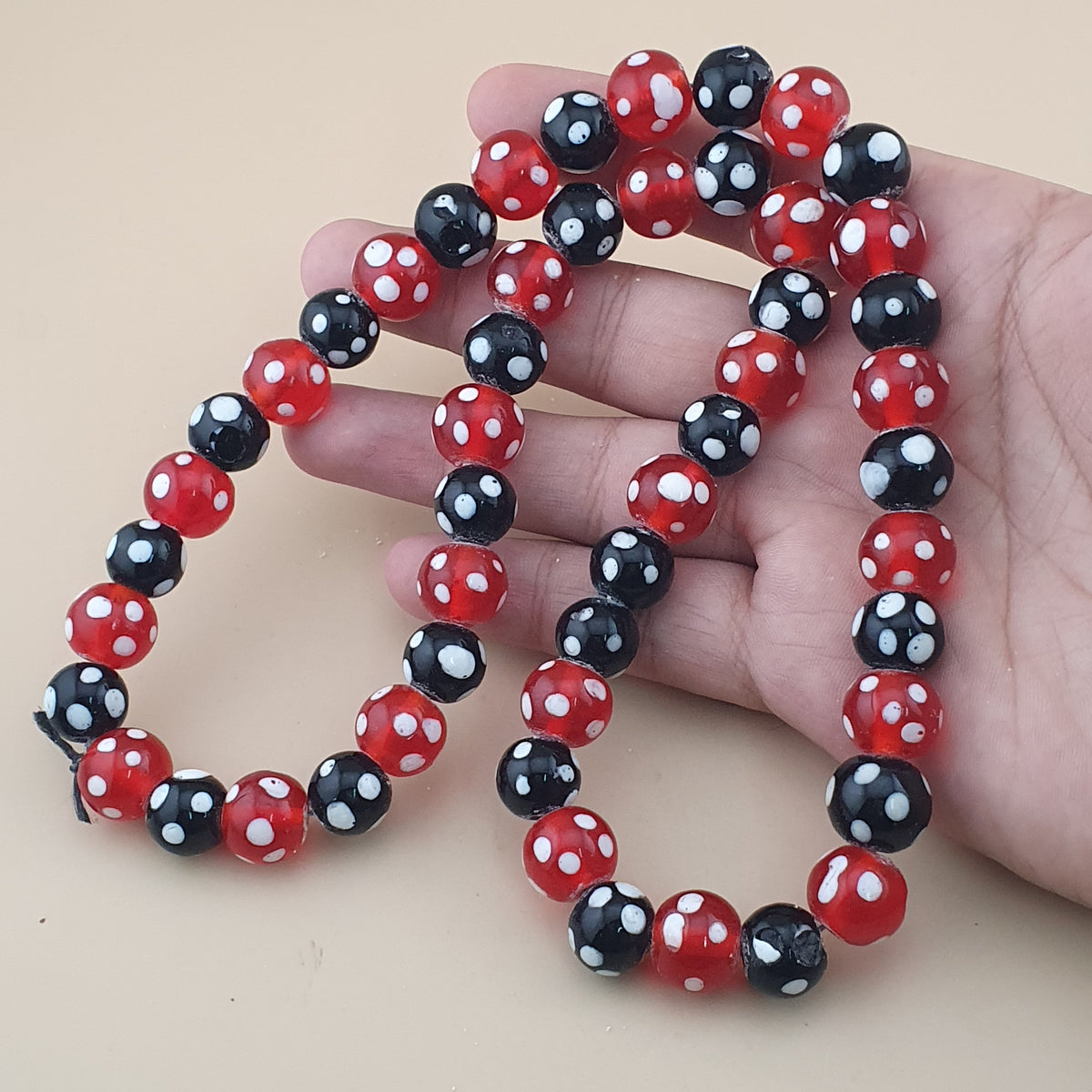 Vintage Venetian Style Dotted Red & Black Glass Beads Necklace Strand