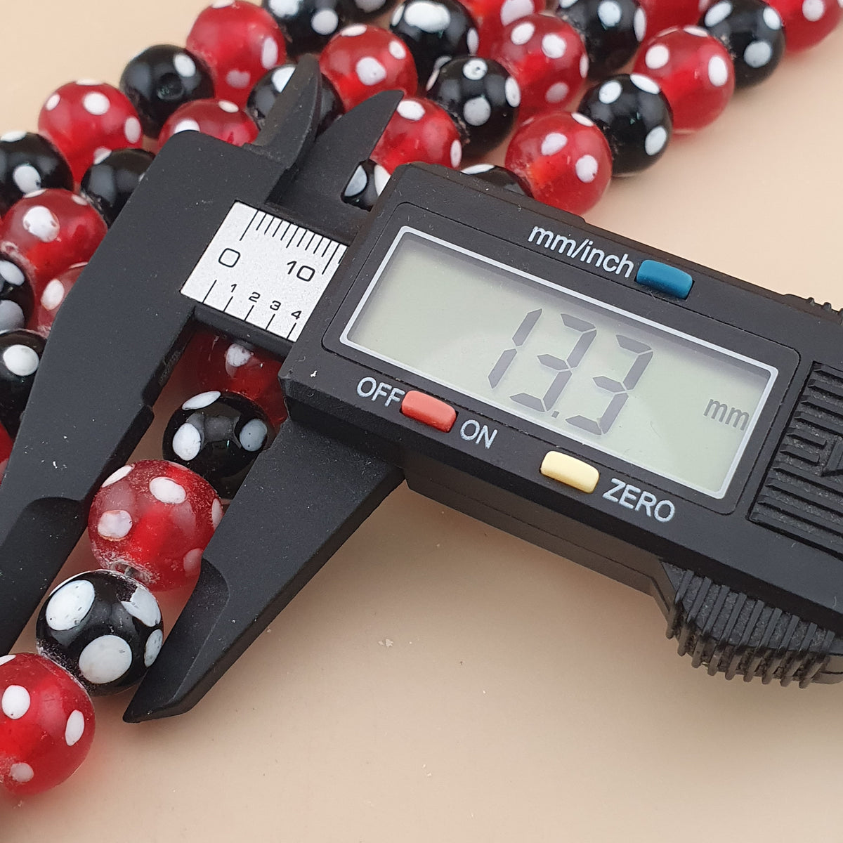 Vintage Venetian Style Dotted Red & Black Glass Beads Necklace Strand