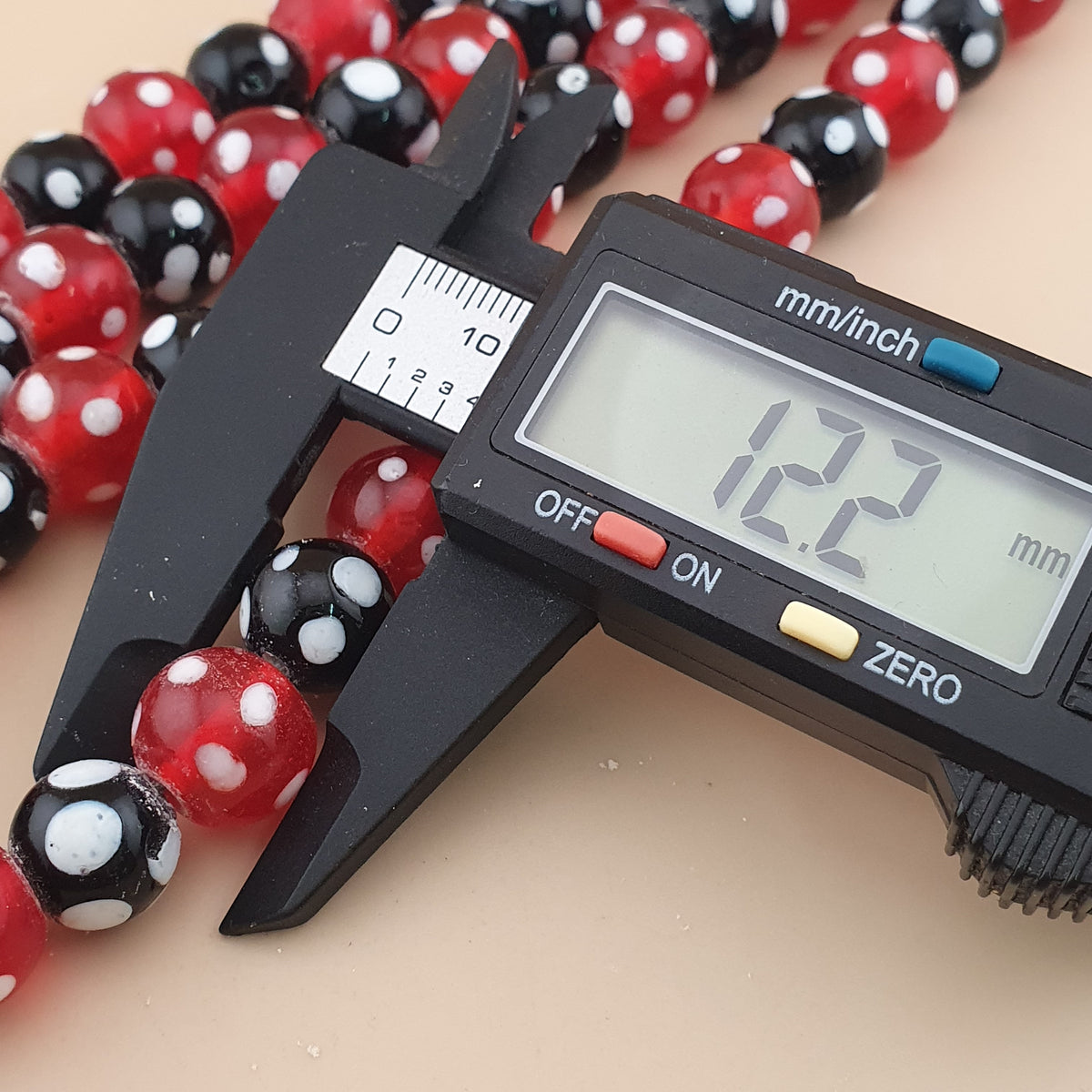 Vintage Venetian Style Dotted Red & Black Glass Beads Necklace Strand