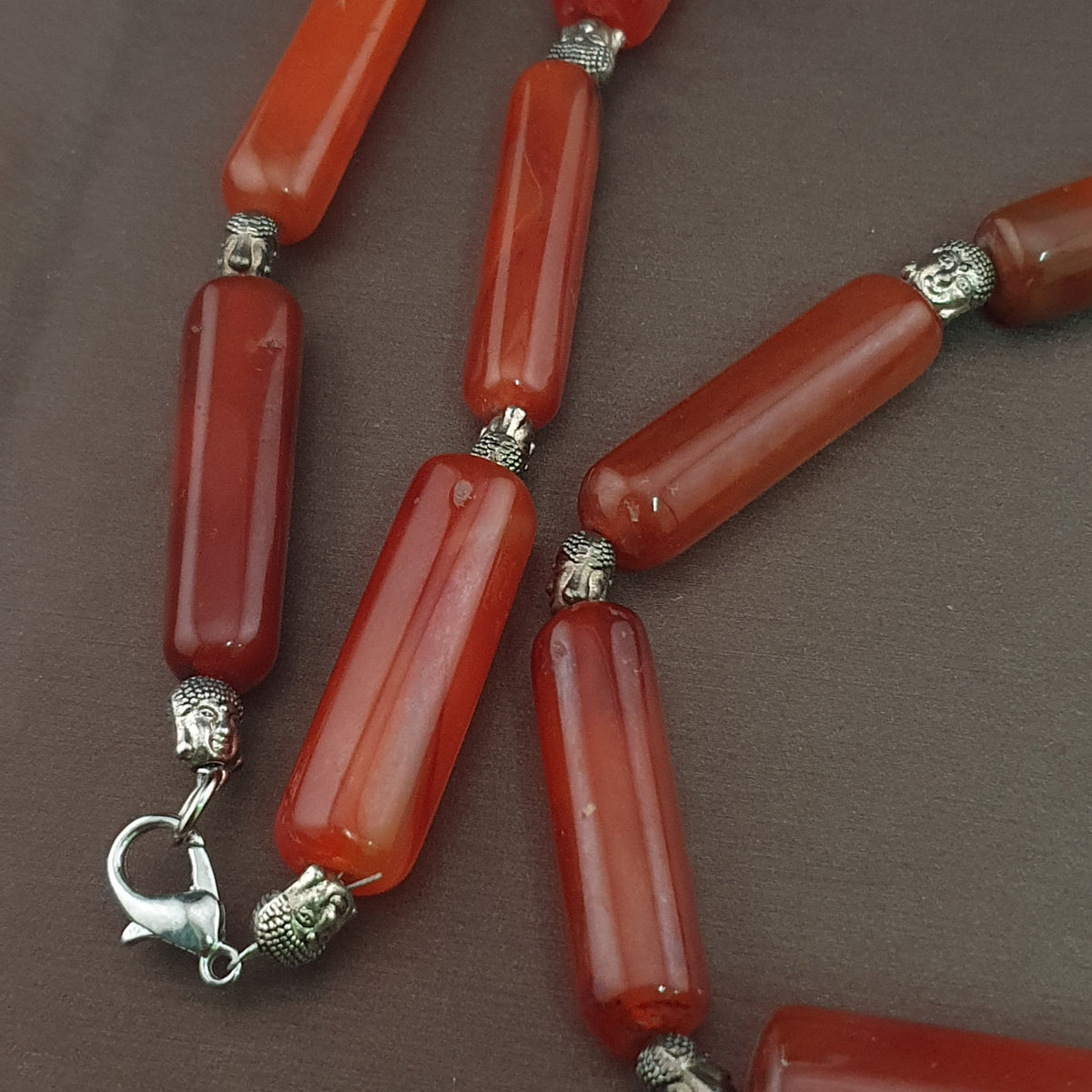 Vintage Afrikanische Karneol-Achat Röhrenförmige Perlen Halskette