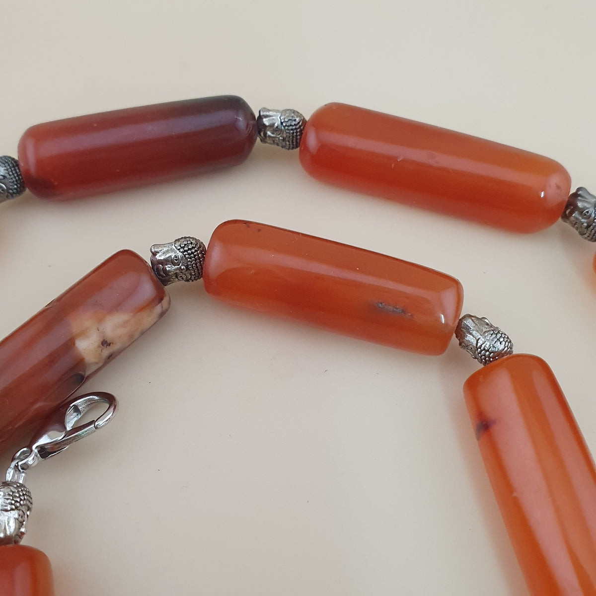 Vintage Afrikanische Karneol-Achat Röhrenförmige Perlen Halskette