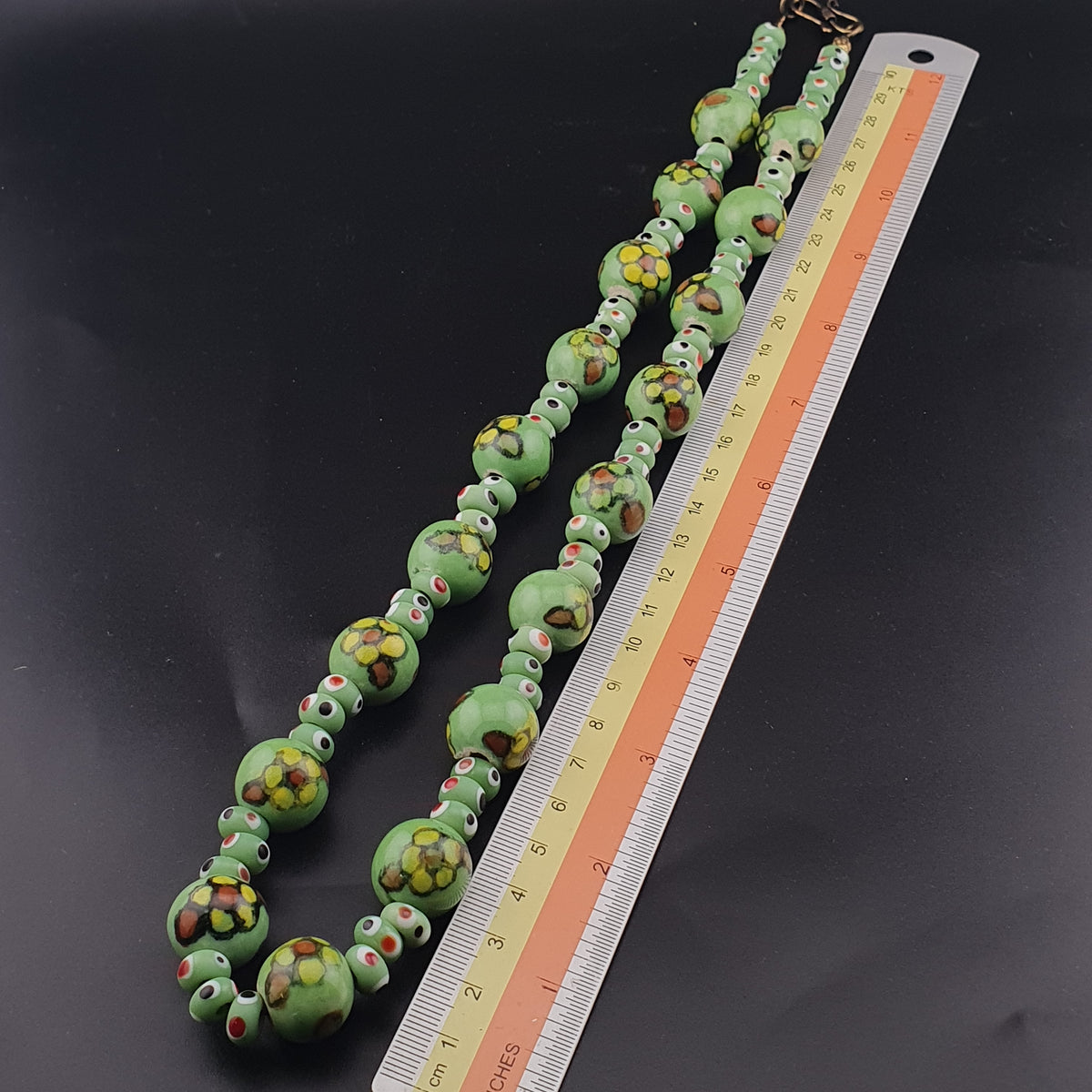 Vintage Venetian Style Skunk Eye Tire Shape & Floral Printed Glass Beads Necklace