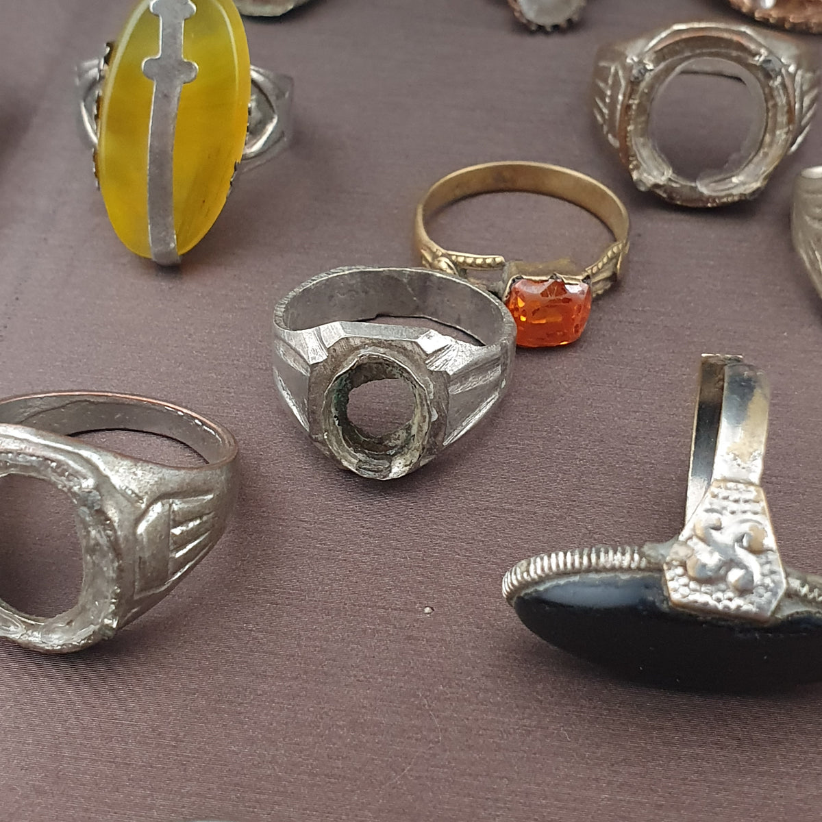Lot of 24 Antique Rings  Mixed Brass Damaged Antique Style Ring Collection