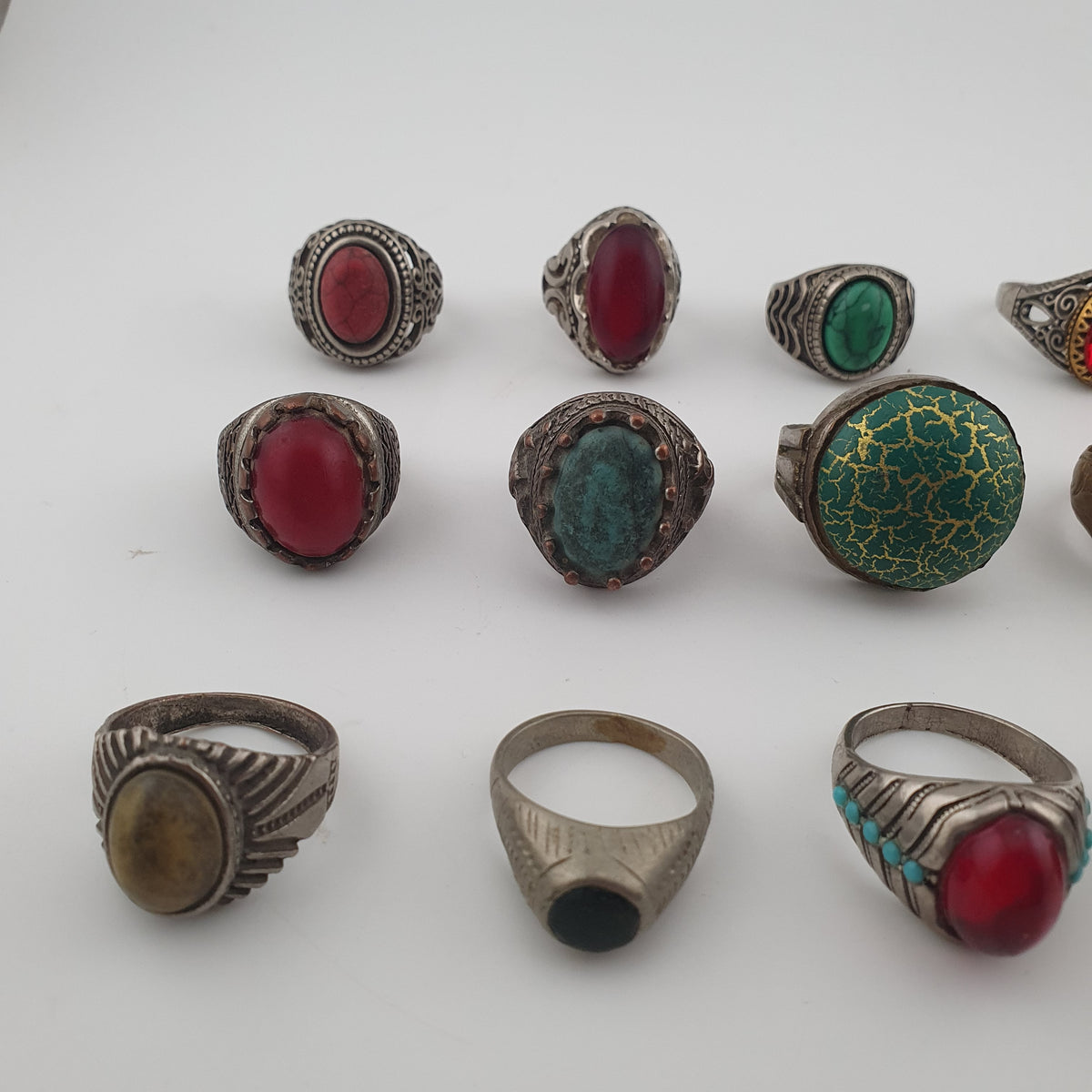15 Mixed Vintage Rings Antique Style Brass Glass & Stone Collectible Ring Lot
