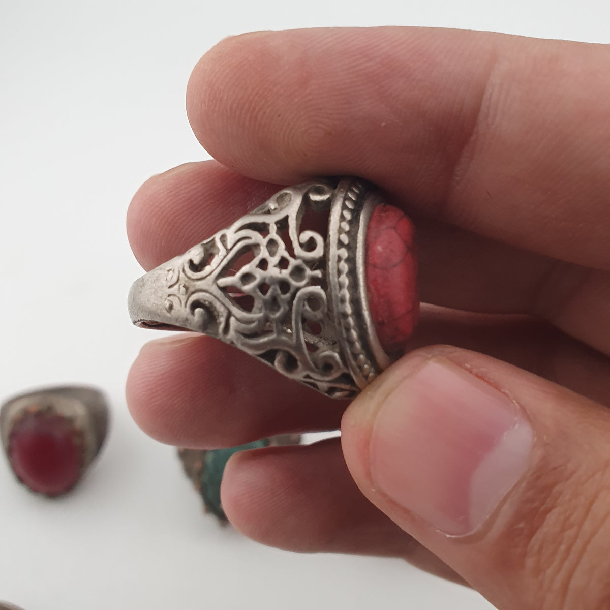 15 Mixed Vintage Rings Antique Style Brass Glass & Stone Collectible Ring Lot