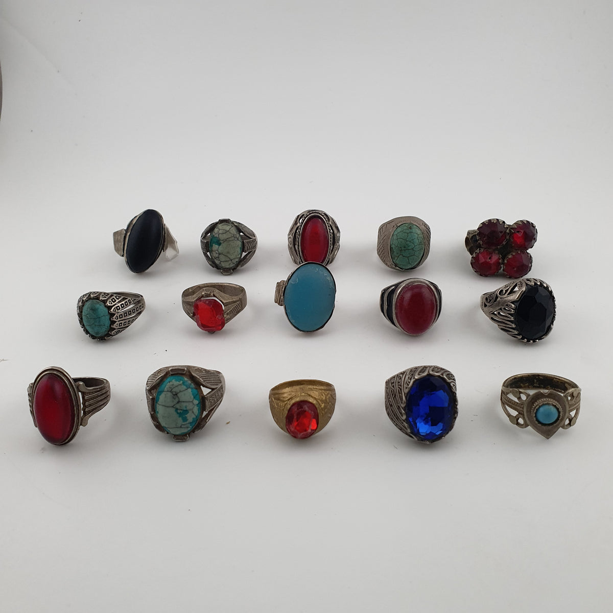 15 Rustic Brass Rings – Mixed Traditional Glass & Stone Ring Collection