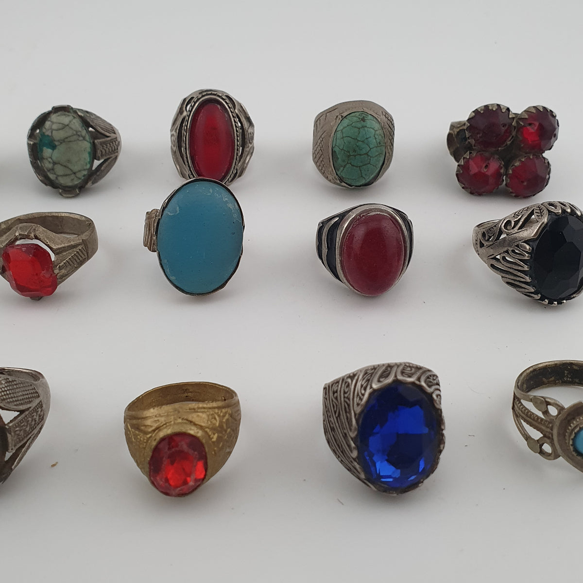 15 Rustic Brass Rings – Mixed Traditional Glass & Stone Ring Collection