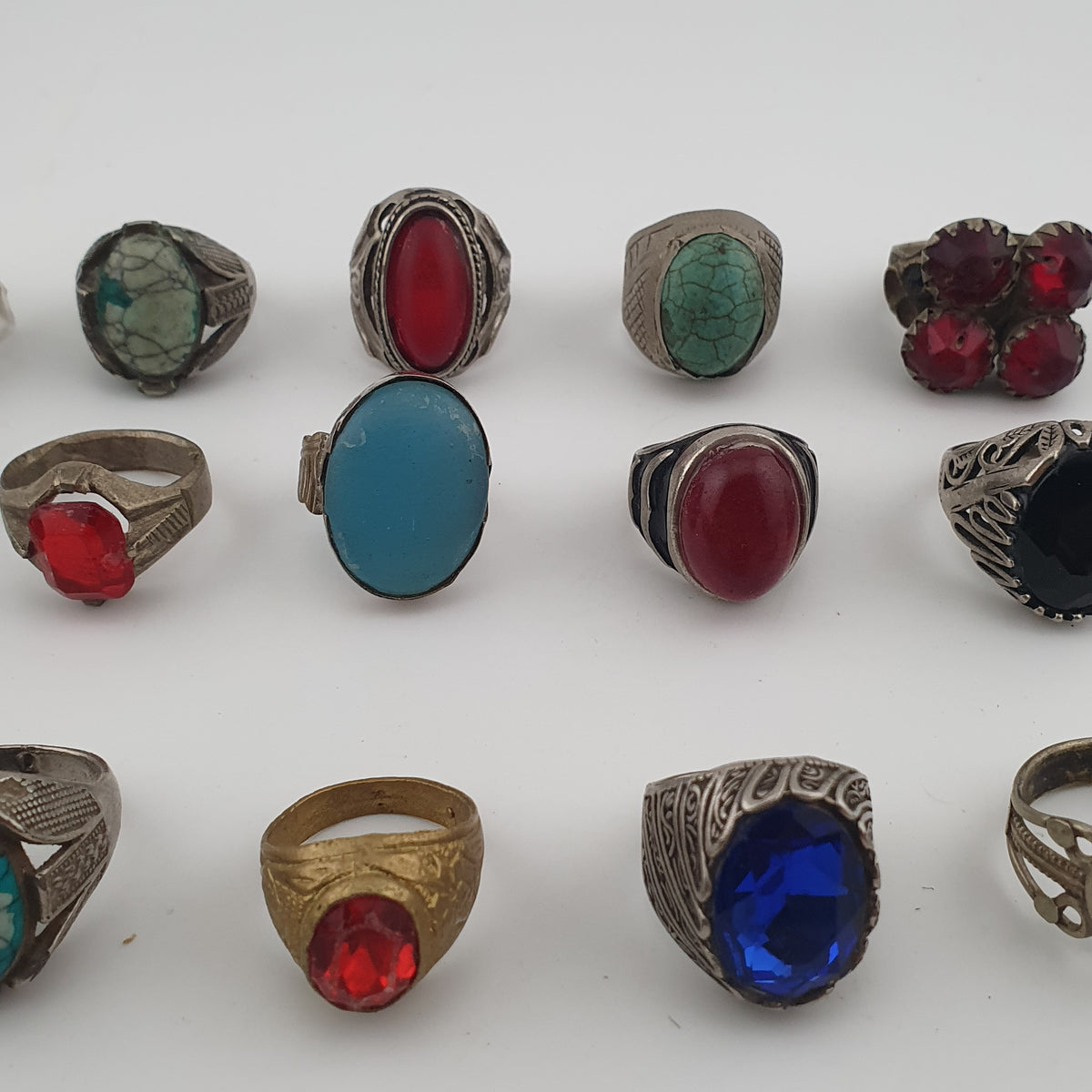 15 Rustic Brass Rings – Mixed Traditional Glass & Stone Ring Collection