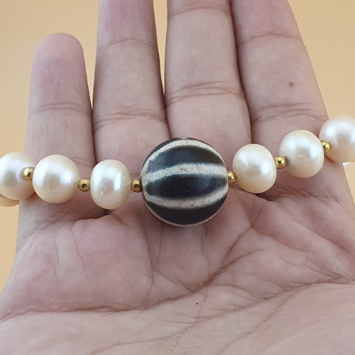 Vintage Himalayan Melon Design Dzi Bead With Authentic Pearls Bracelet