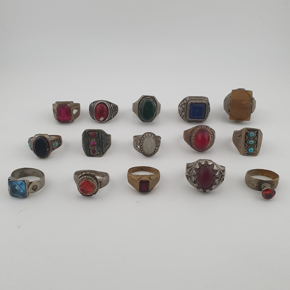 15 Lot Of Brass Rings Rustic Antique Collectible Jewellery