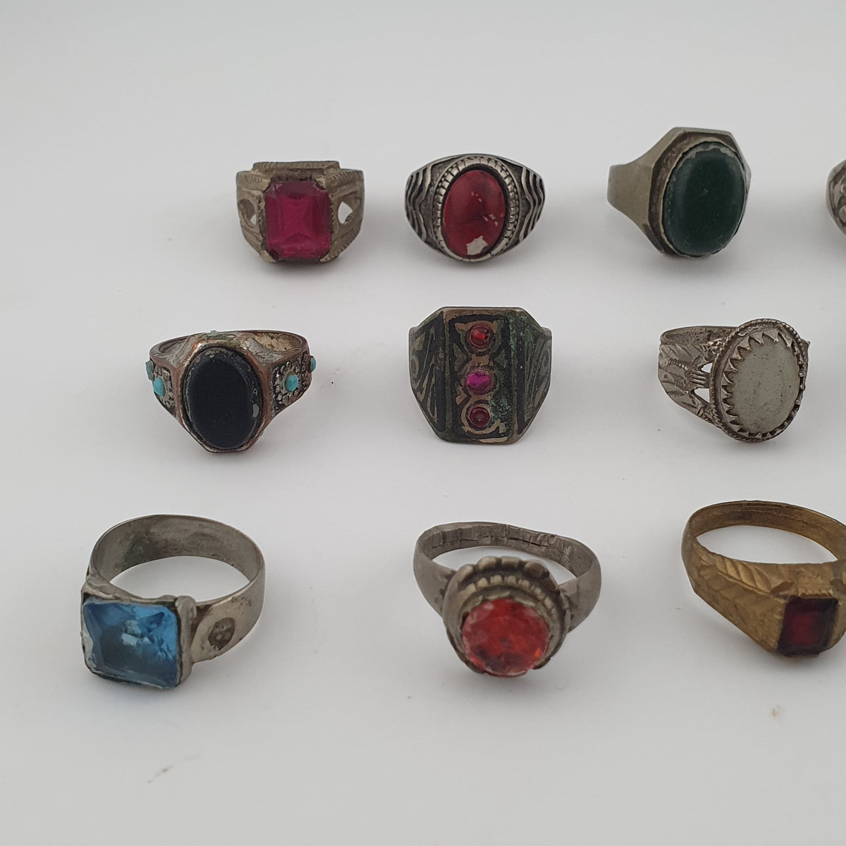 15 Lot Of Brass Rings Rustic Antique Collectible Jewellery