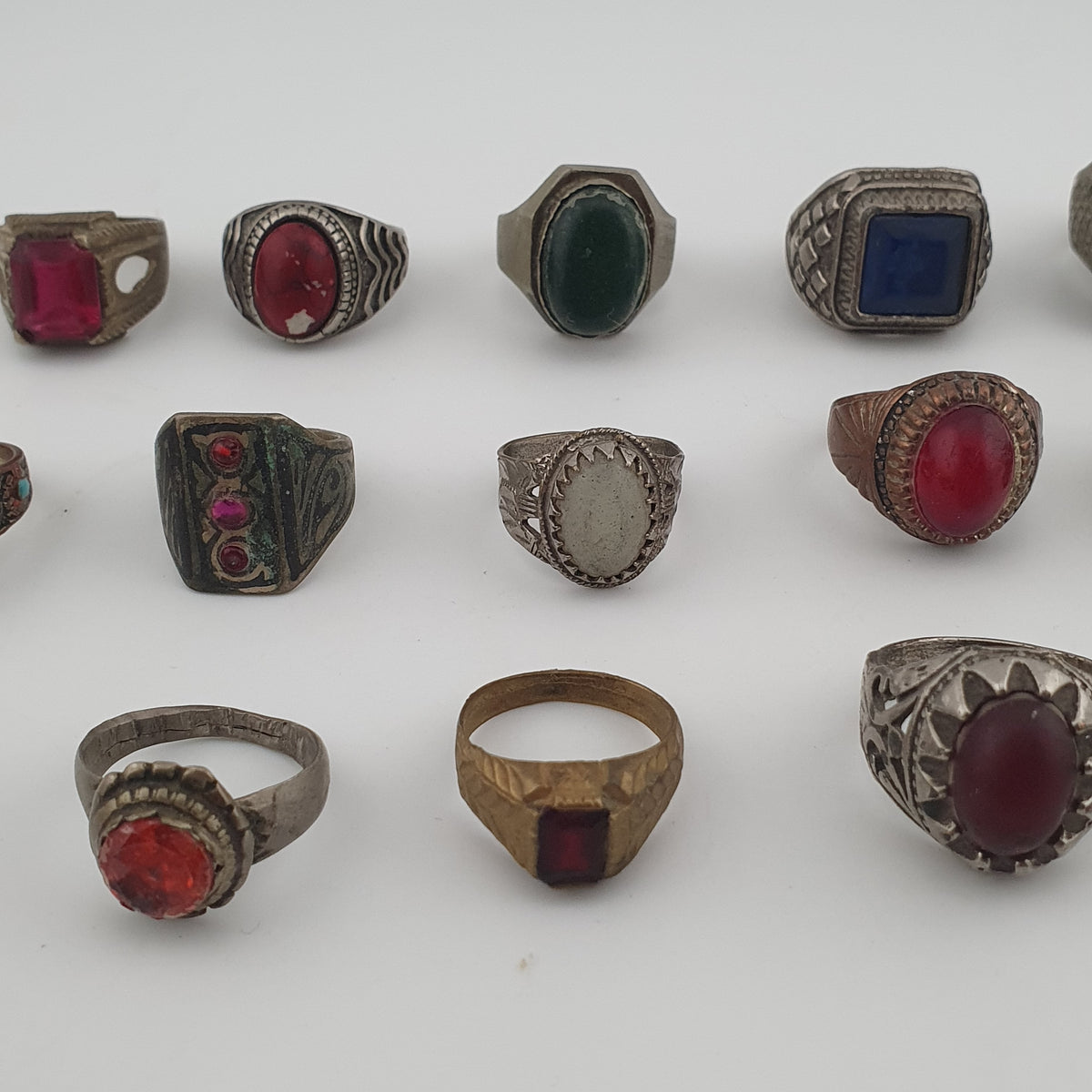 15 Lot Of Brass Rings Rustic Antique Collectible Jewellery