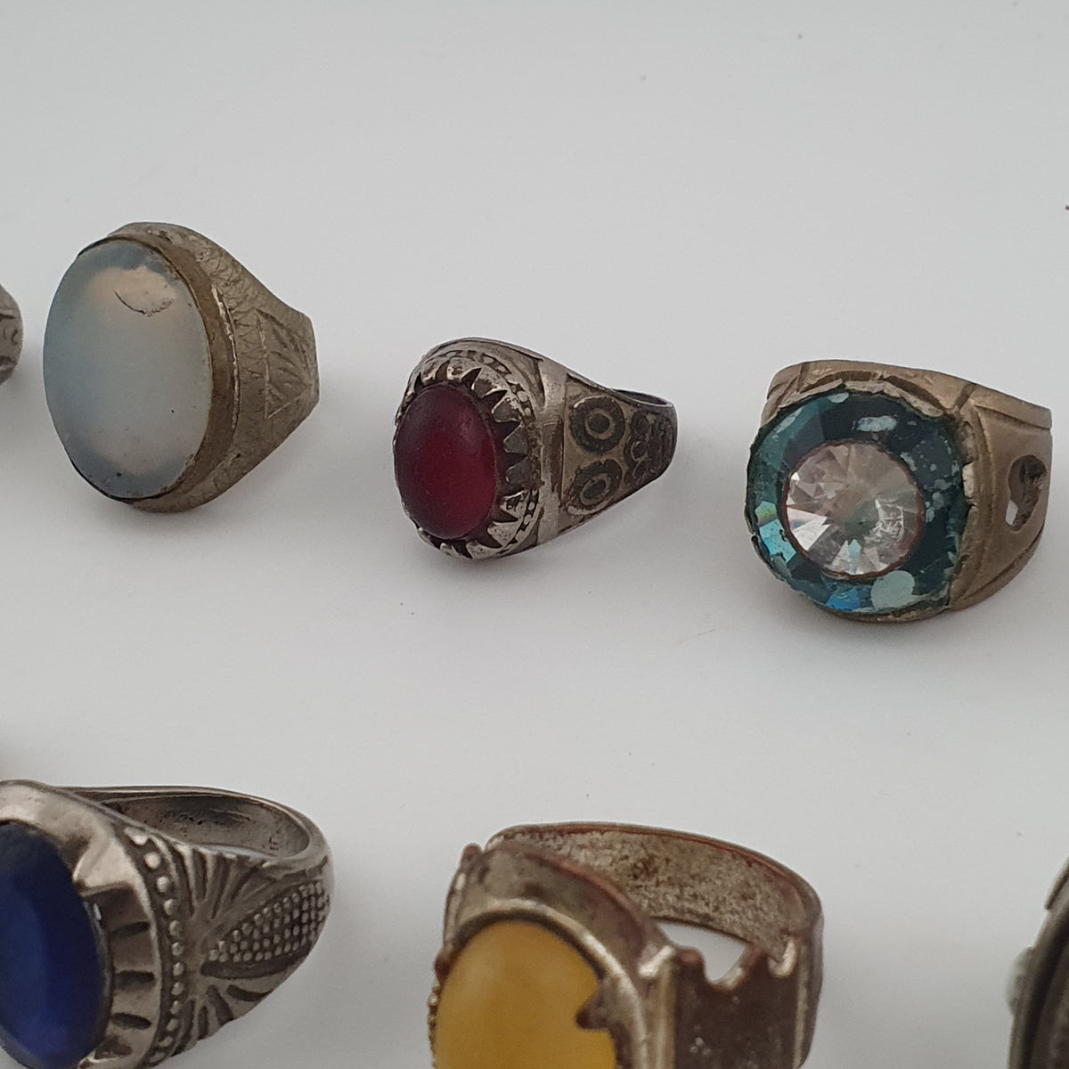 Old World Jewellery Collection 15 Mixed Brass Statement Rings