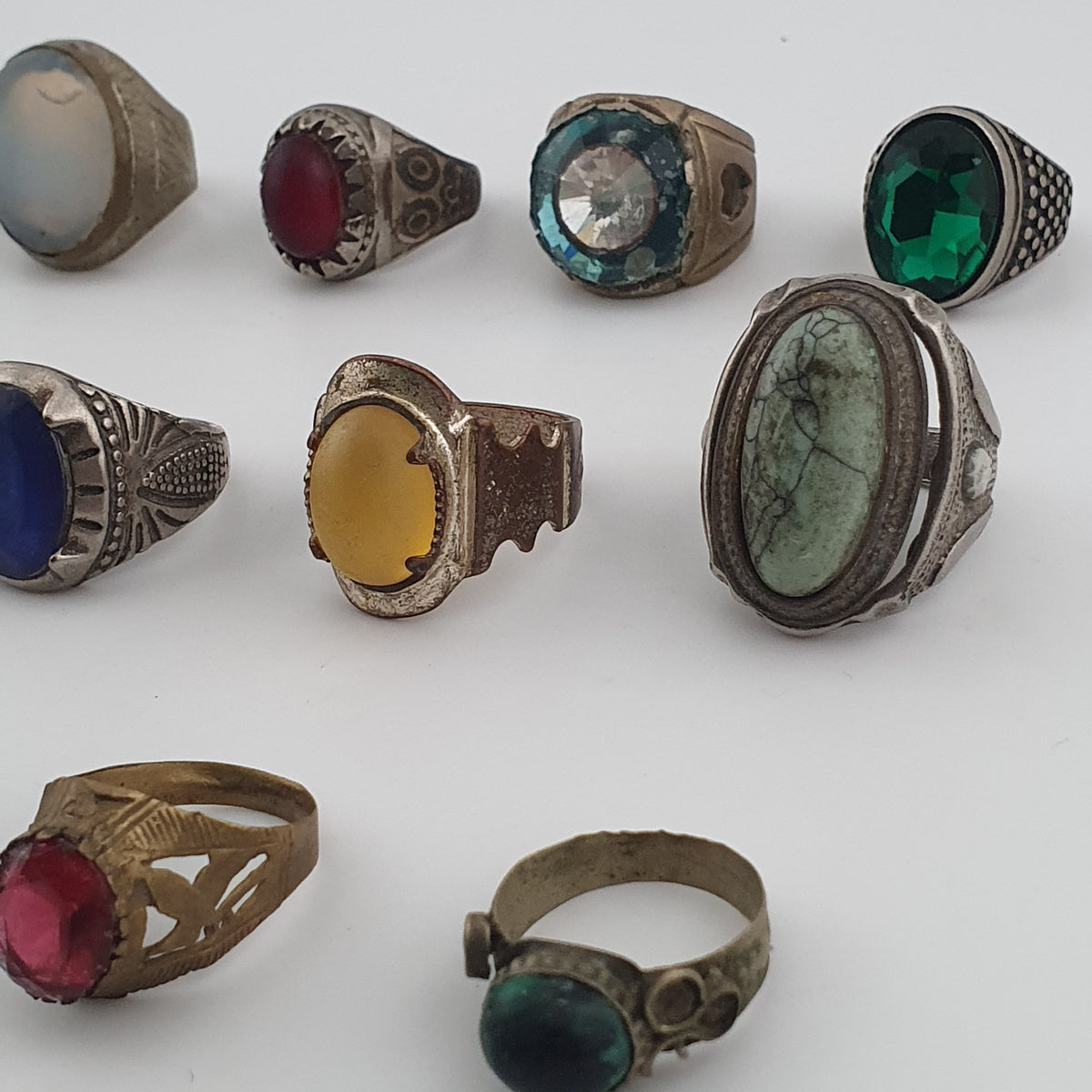 Old World Jewellery Collection 15 Mixed Brass Statement Rings