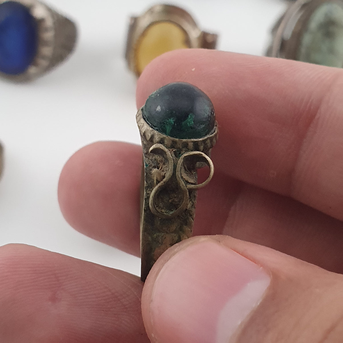 Old World Jewellery Collection 15 Mixed Brass Statement Rings