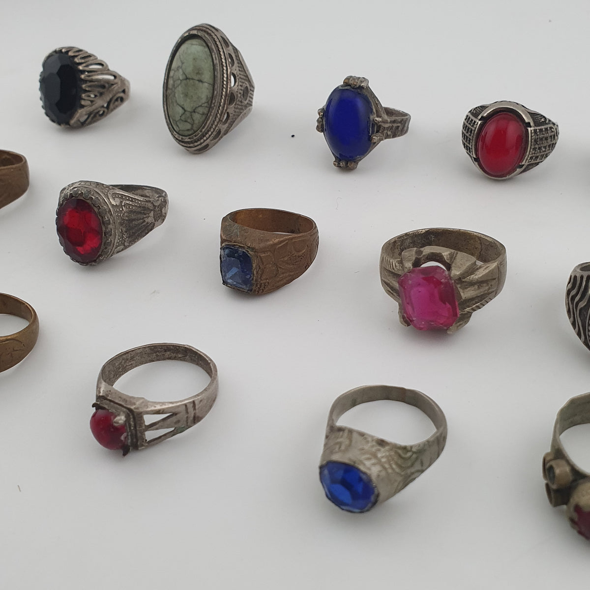Antique Mix Rings Treasure 15 Assorted Brass Designs