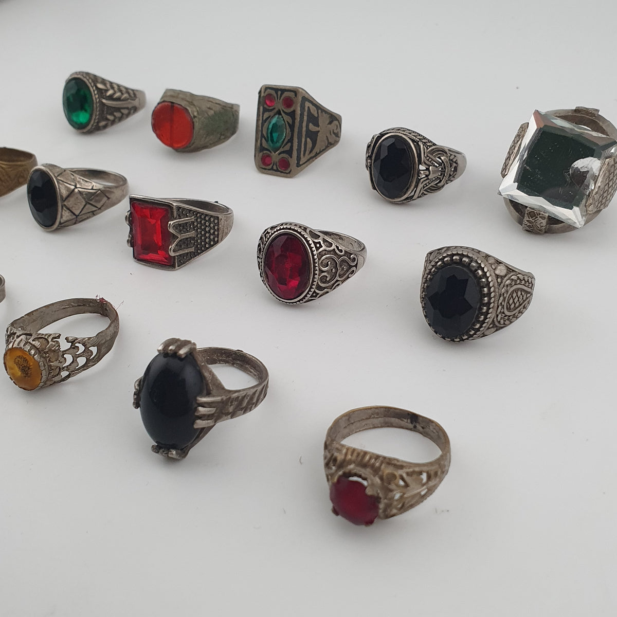 Antique Heritage Ring Collection 15 Rustic Brass Jewellery Pieces