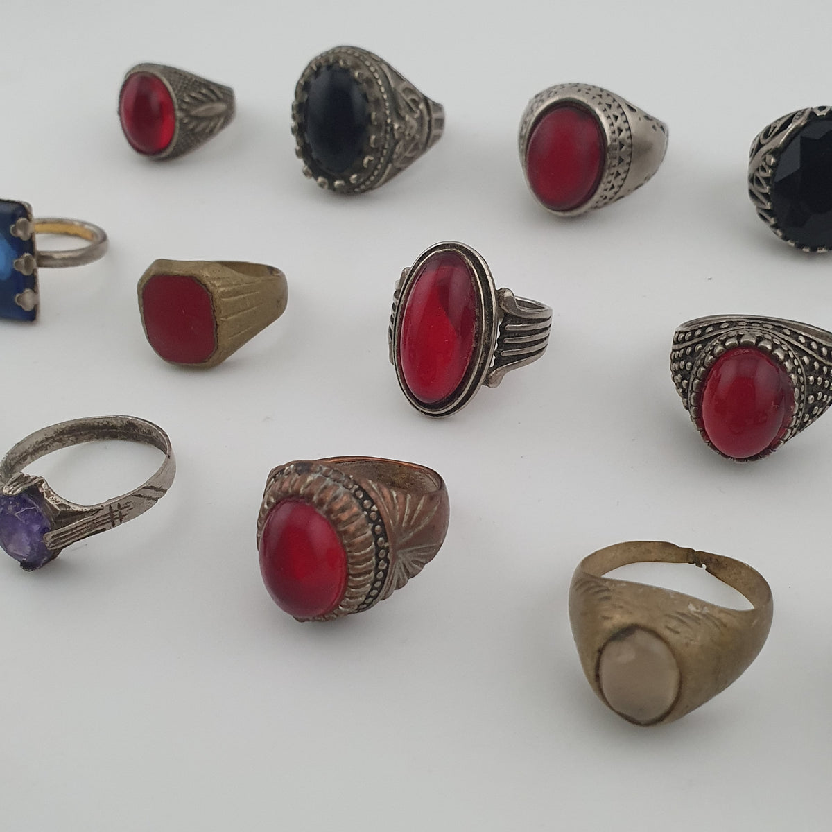 Traditional Brass Old World Treasure Rings 15  Jewellery Pieces