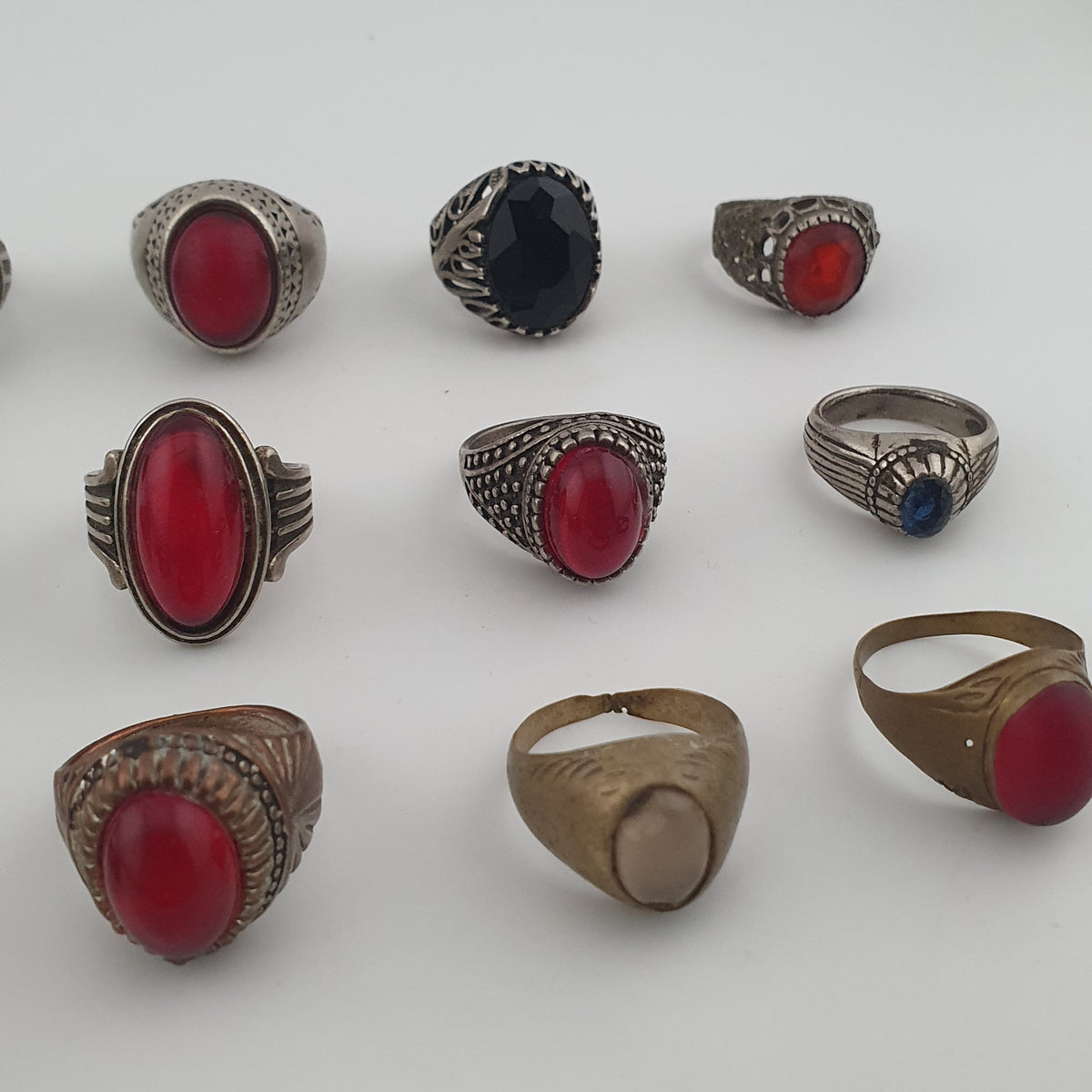 Traditional Brass Old World Treasure Rings 15  Jewellery Pieces