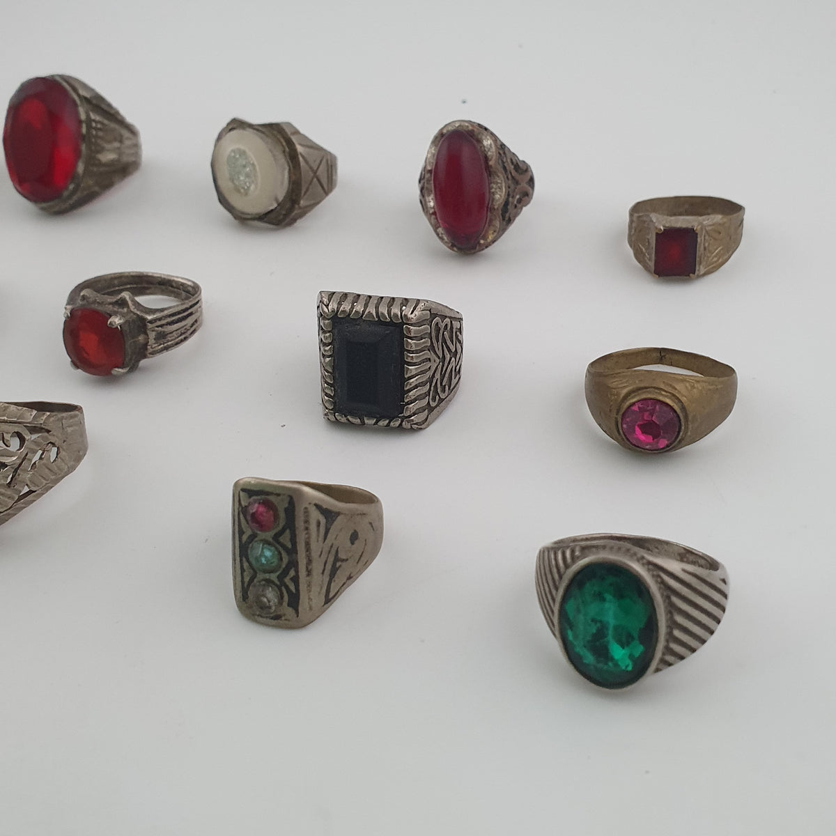 15 Traditional Brass Stone & Glass Rings Rustic Antique Jewellery