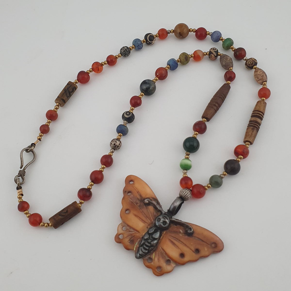 Vintage Mix Agate Gemstones & Bone Beads With 925 Silver Shell Pendant Necklace