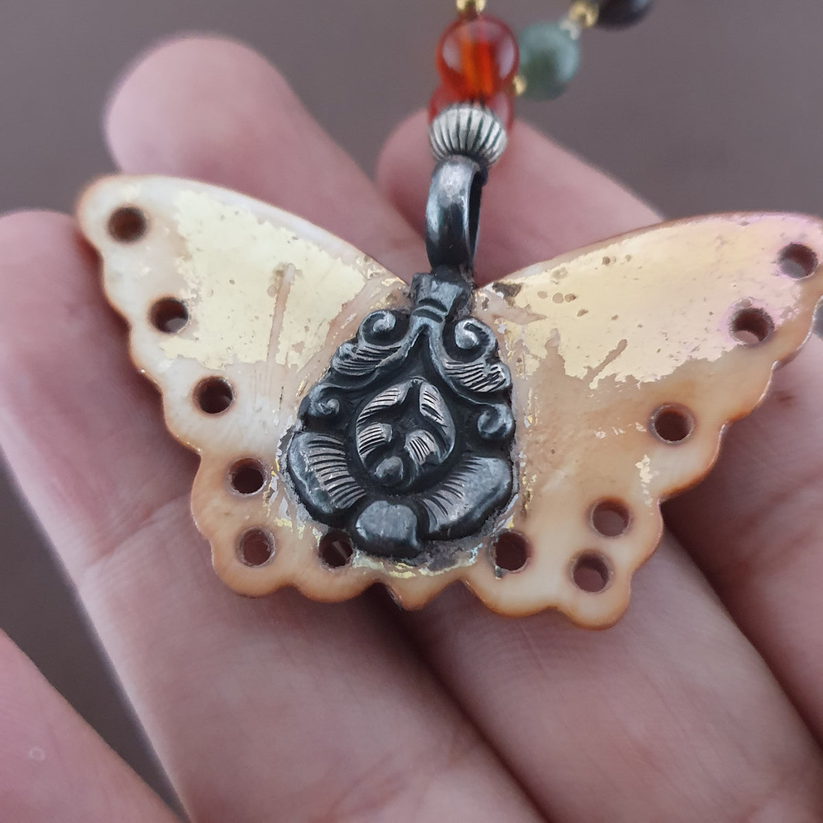 Vintage Mix Agate Gemstones & Bone Beads With 925 Silver Shell Pendant Necklace