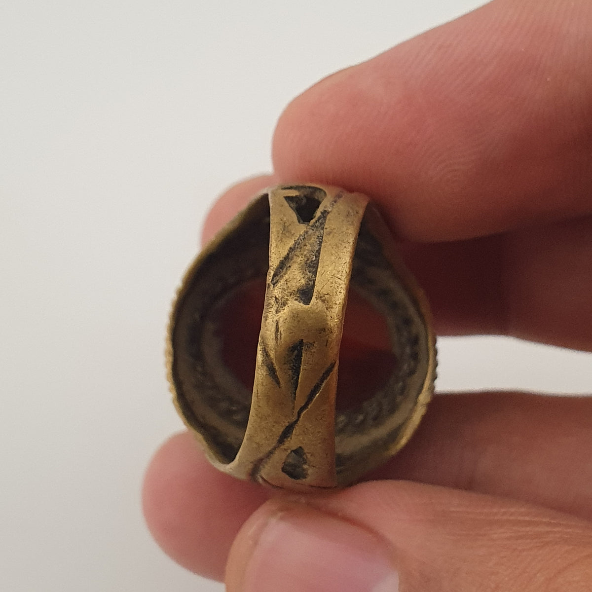 Ancient Brass Handmade With  Eyes Agate Gemstone Ring