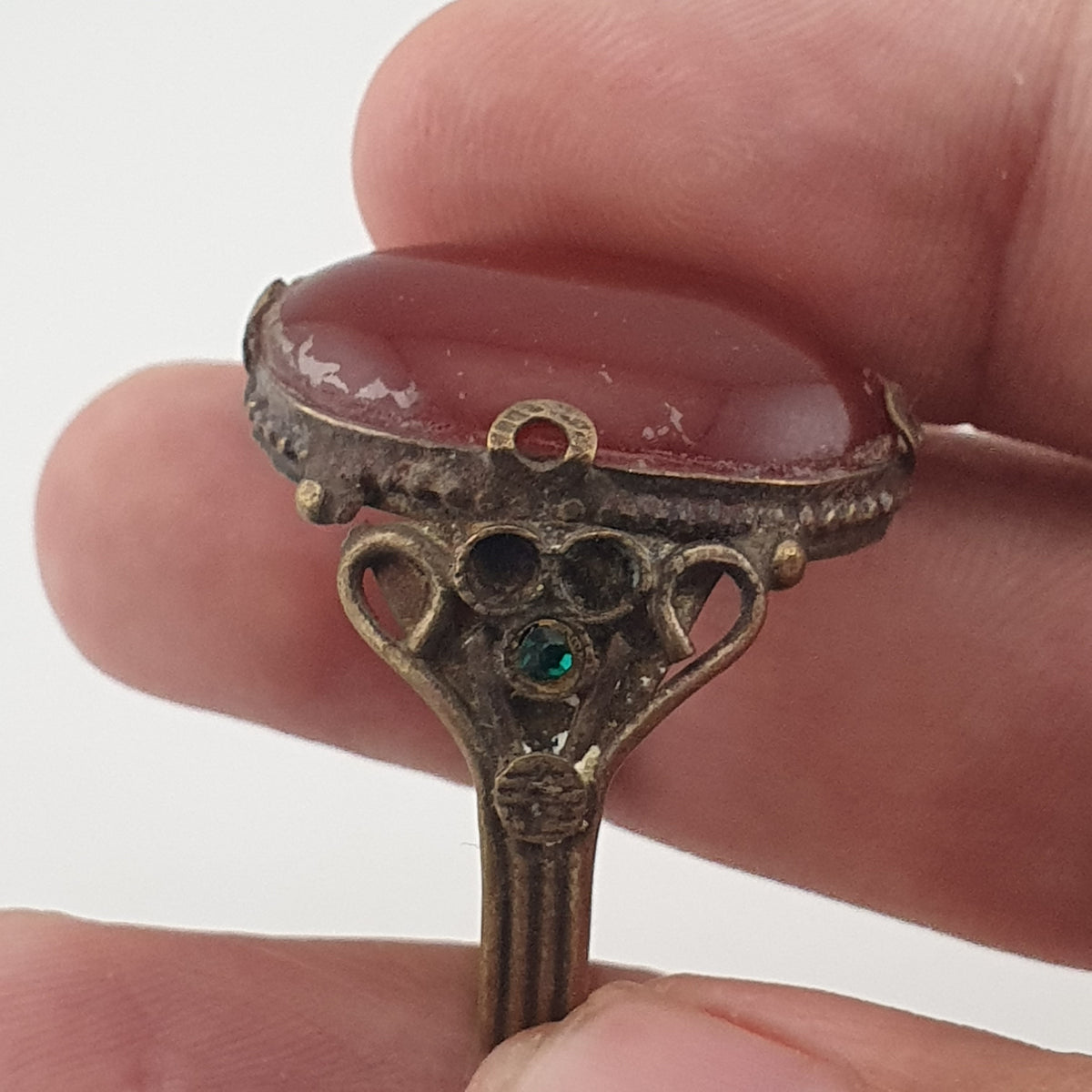 Amtique Handmade Brass & Agate Ring