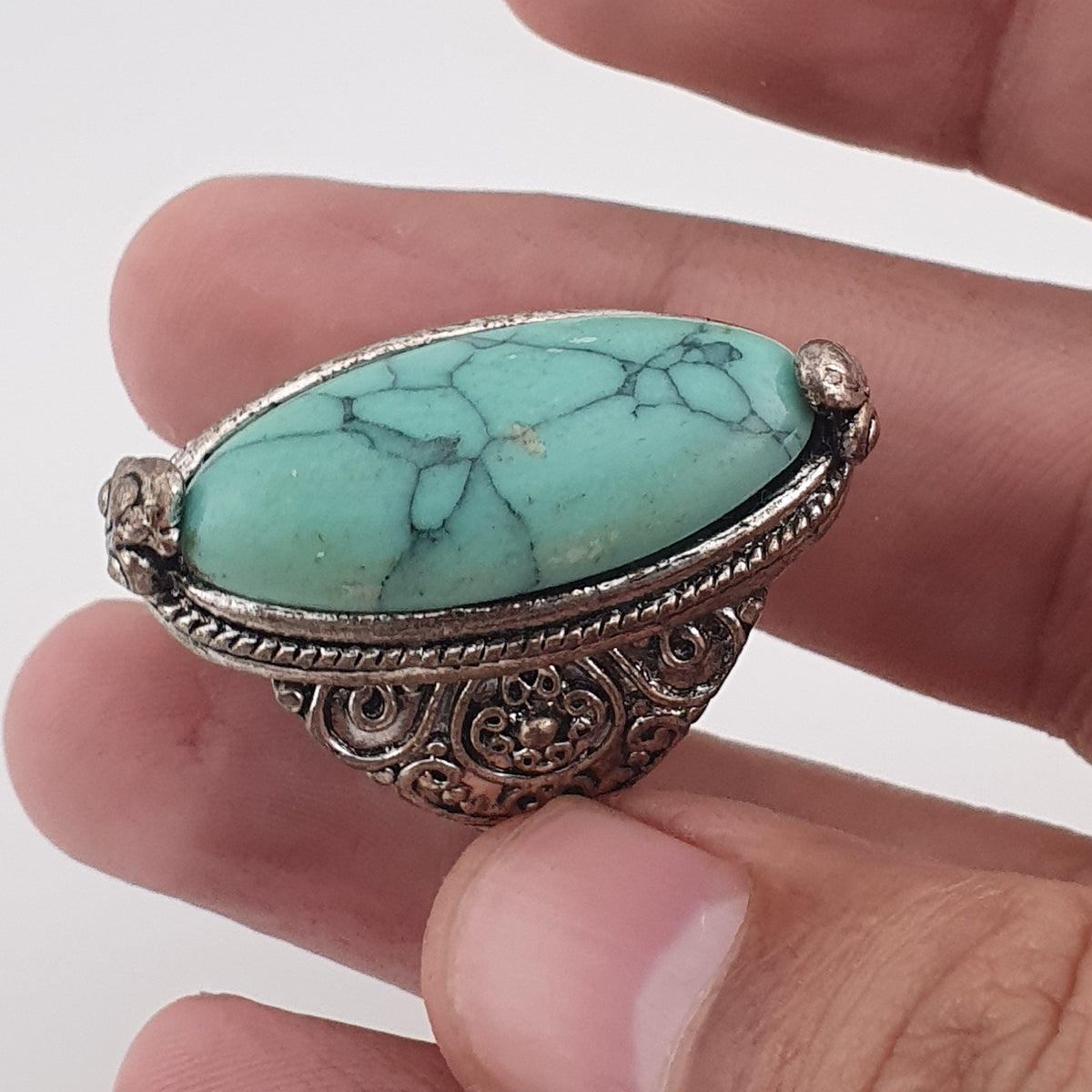 Antique Style Lot of 5 Brass Rings with Turquoise Howlite Stones