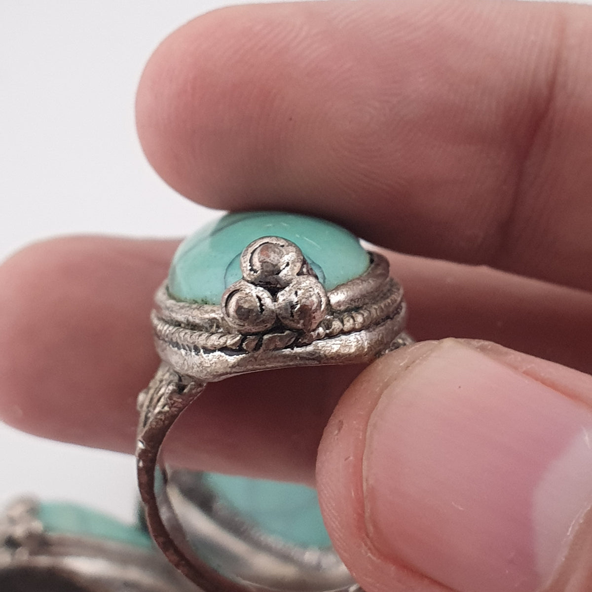 Antique Style Lot of 5 Brass Rings with Turquoise Howlite Stones