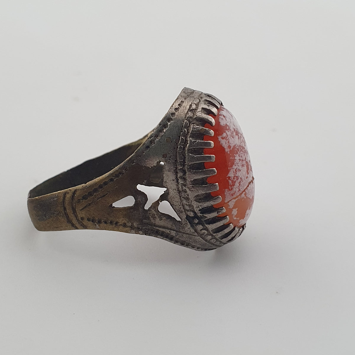 Ancient Handmade Brass Ring with Patina Agate Stone