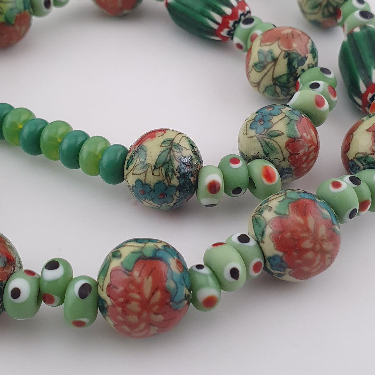 Vintage Venetian Printed Floral & Eyes Glass Beads Necklace