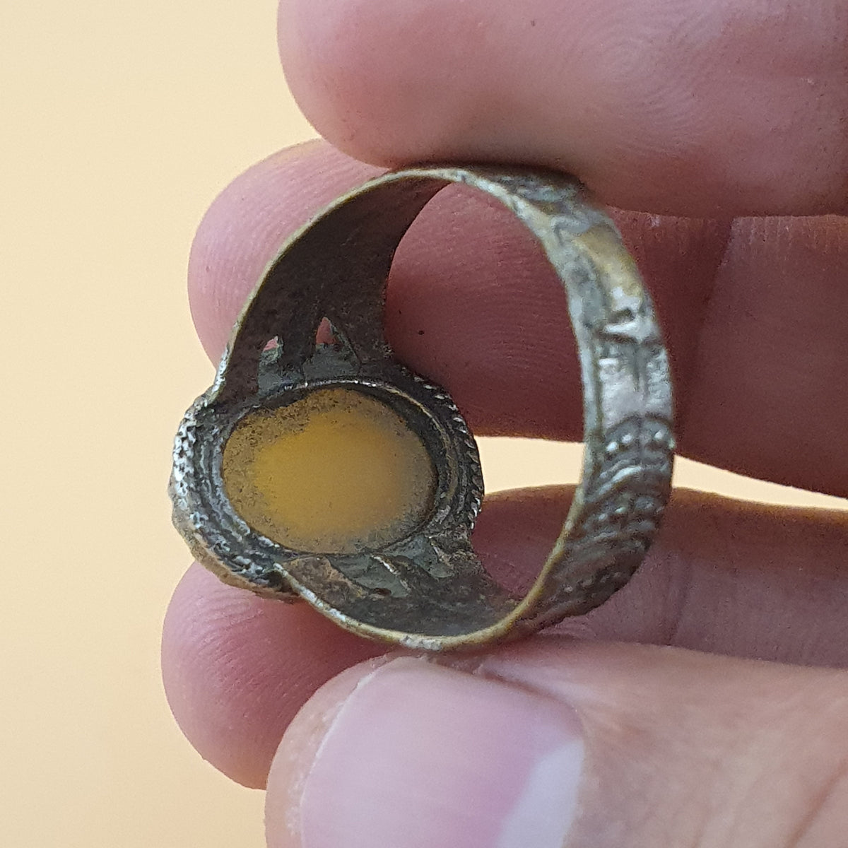 Antique Metal & Agate Ring Vintage Natural Stone Statement Jewelry