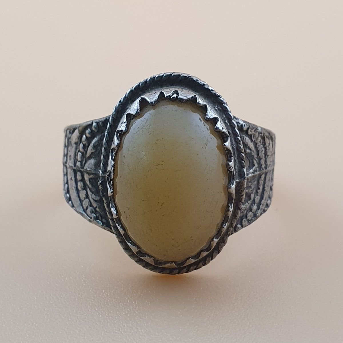 Antique Metal & Agate Ring Vintage Natural Stone Statement Jewelry