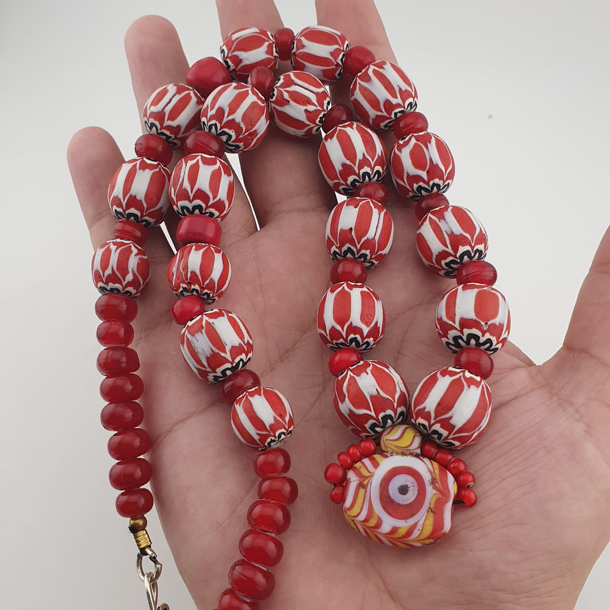Vintage Venetian Style Chevron & Whiteheart with Eye Old Glass Pendant Necklace
