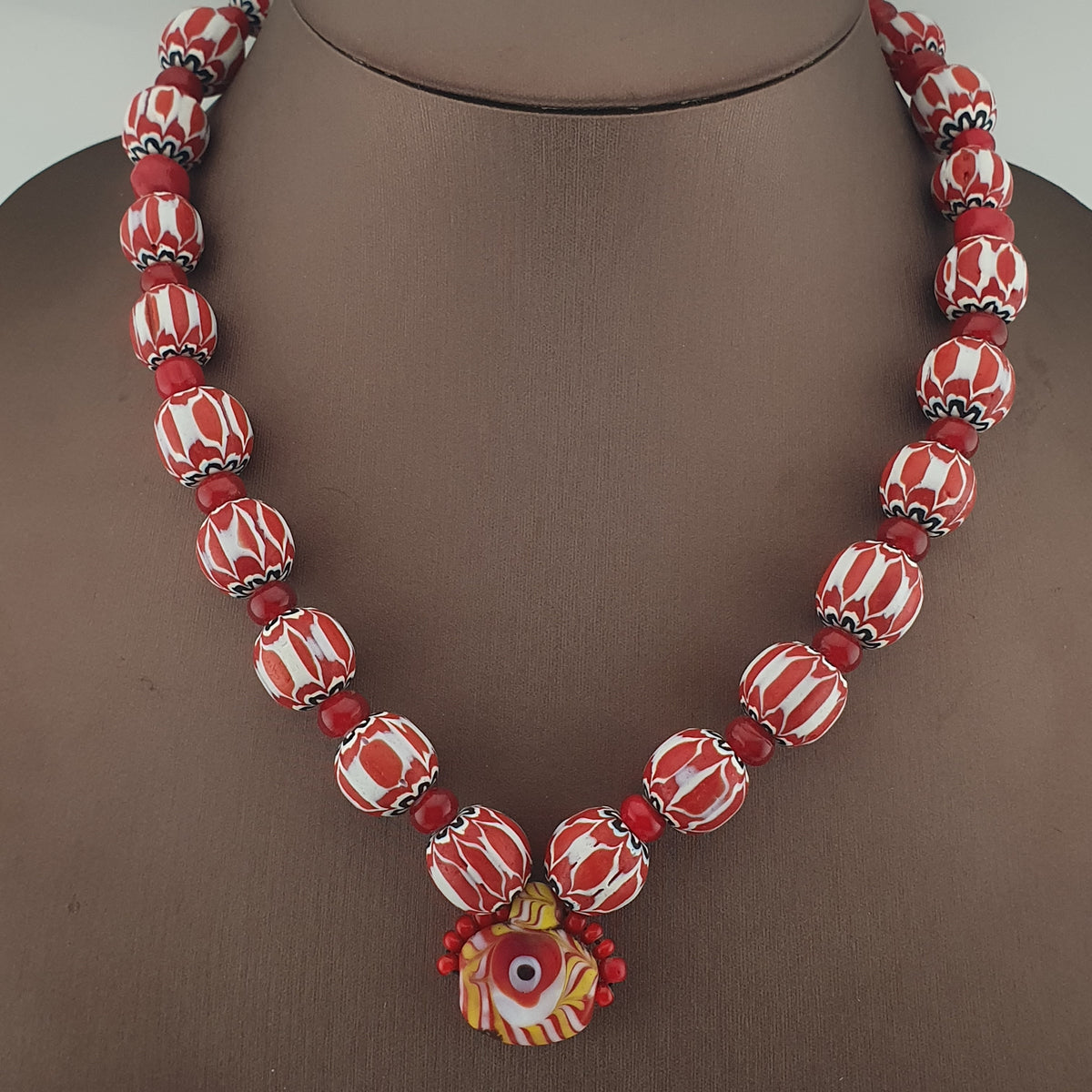 Vintage Venetian Style Chevron & Whiteheart with Eye Old Glass Pendant Necklace
