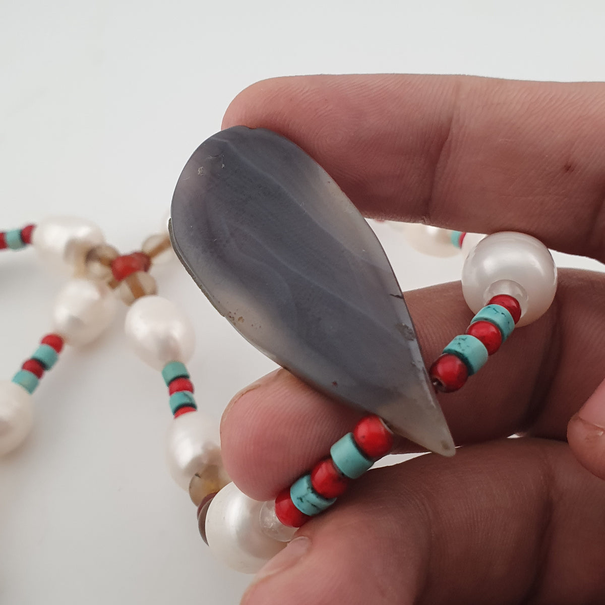 Vintage Freshwater Pearls & Carnelian Quartz Beads with Gray Natural Eye Agate Pendant Necklace