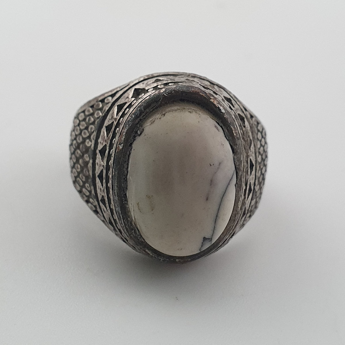 Vintage Natural Eyes Agate Bead Amulet Pendant